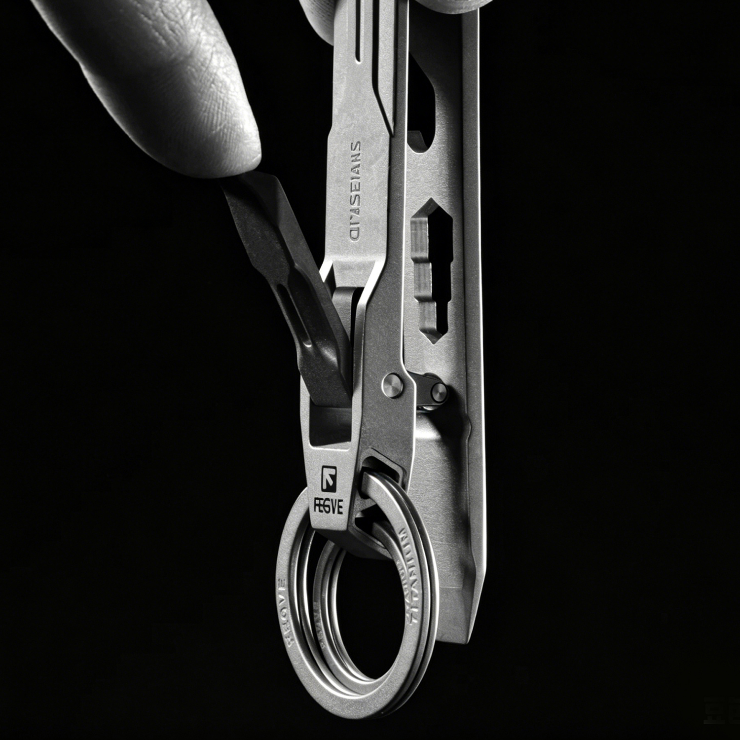 (Default Hong Kong Dollar) FEGVE titanium alloy multifunctional keychain - 图片 8