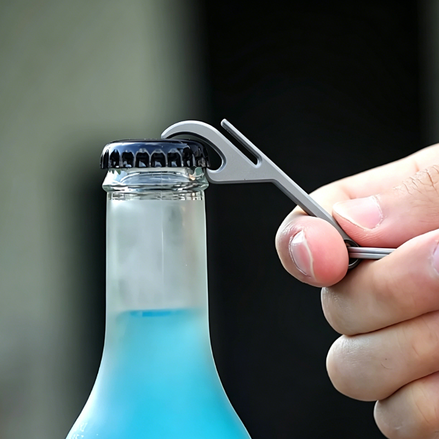 FEGVE Titanium Alloy Bottle Opener Keychain Pendant TI-055A Thin Edition - Grilled Blue Titanium - Bottle Opener+32MM Titanium Ring - 图片 14