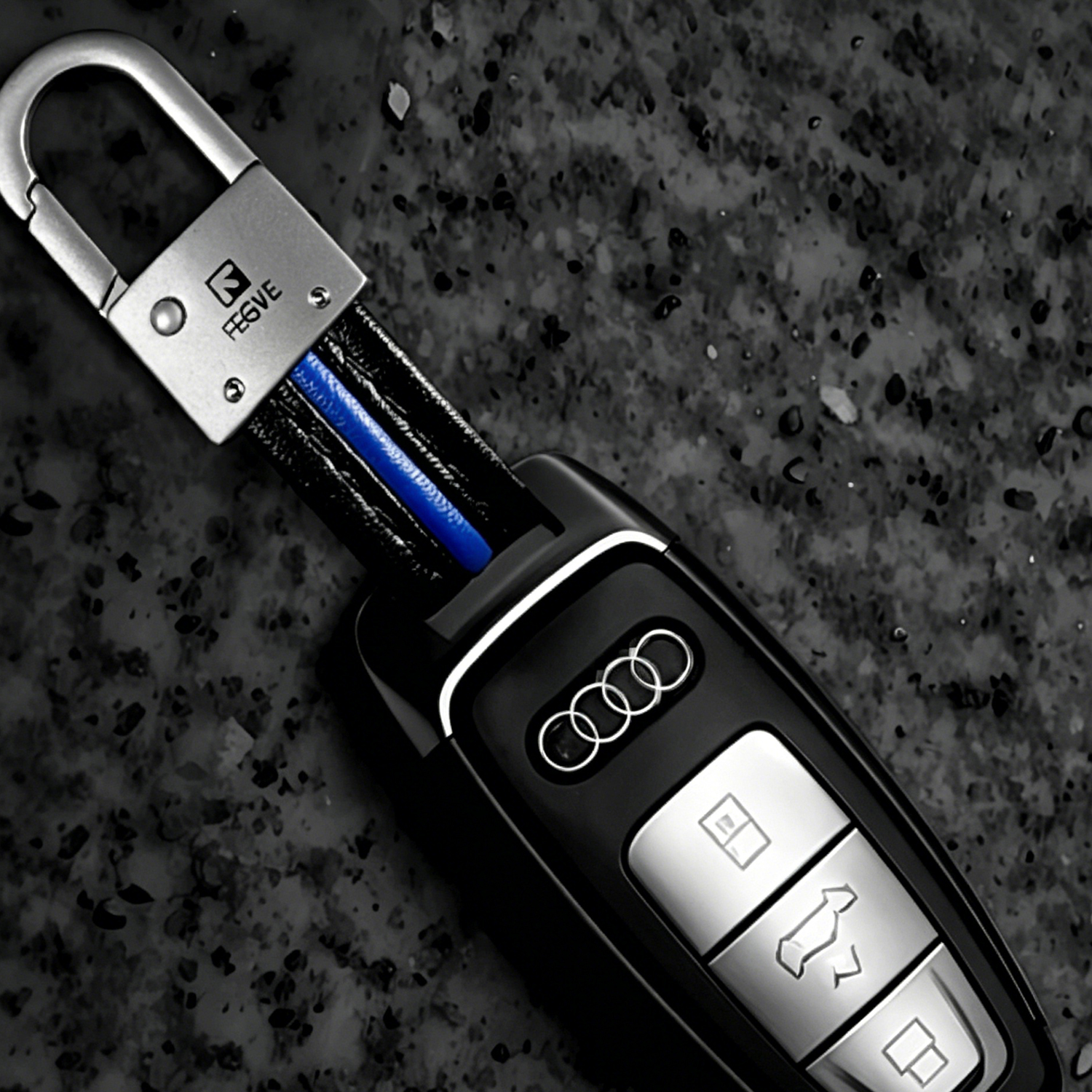 (Default Hong Kong Dollar) Fegve titanium alloy car belt keychain waist pendant buckle/titanium lock buckle - 图片 2