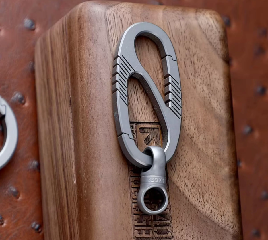 Fegve titanium alloy rotating universal joint connecting keychain accessories(glossy) - 图片 8