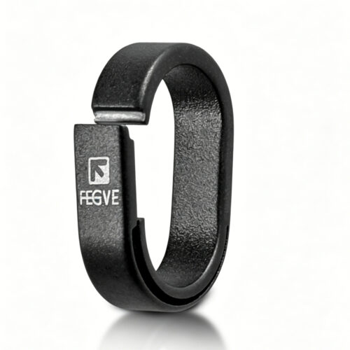 FEGVE new quick detachable titanium alloy keychain