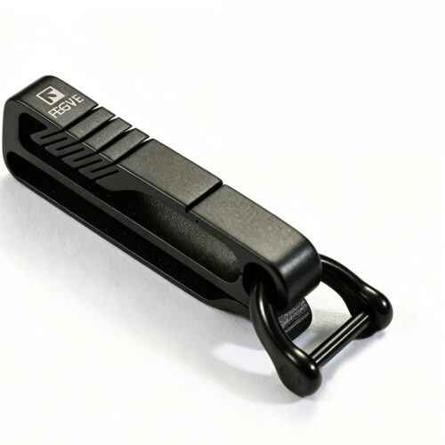 FEGVE Titanium Alloy Keychain Men's Belt Wearing Hanging Keychain Ti032D integrated leather buckle black