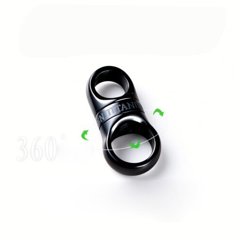FEGVE/PJ037F - Black titanium capsule universal joint keychain accessory that can rotate 360 degrees